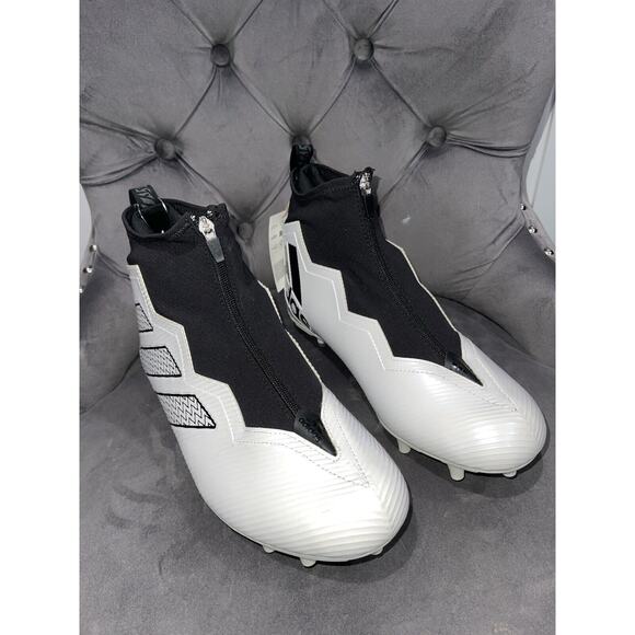 NEW SZ 11: Adidas Men's Nasty Fly 2E Team Football Cleats White/Black GX1781 - Picture 2 of 7